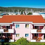 Lisica 2