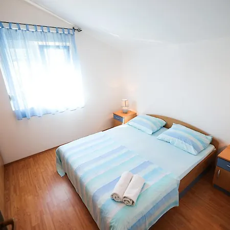 Lisica 2 * Bibinje