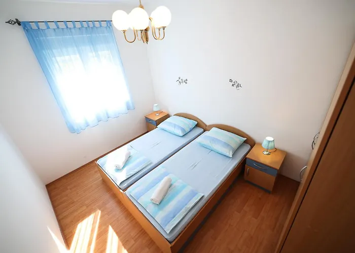 Lisica 2 Apartman *
